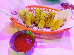 -The Boiling Crab宝灵蟹手抓海鲜(中国首店)