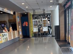 -麦当劳(假日广场店)