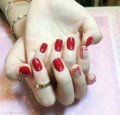-芊指百魅