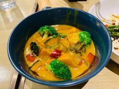 -菩提树·素食餐厅(汇智国际商业中心店)