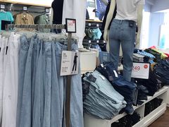 -GAP(王府井奥莱·香江小镇店)