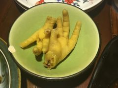 骨头都不放过凤爪-客语客家菜(东山口店)