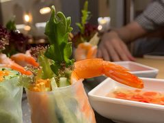 越南传统生包鲜虾春卷-来龙里 精致 东南亚餐室(万象城店)