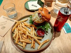 -龙治汉堡(中华城店)