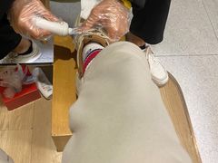 -海底捞火锅(曹安公路店)