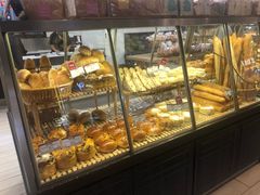 面包甜点陈列柜-山崎面包(百联世纪店)