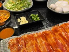 -臻牛烤肉