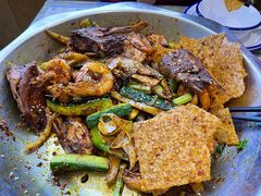 -嘎嘎鸭下巴·爆辣干锅(明教寺店)