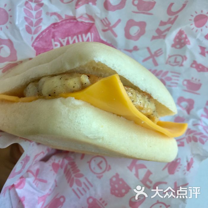 芝士鸡肉帕尼尼