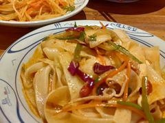 -陇上秦轩西安biangbiang面(EFC欧美金融商业城店)