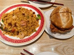 -滋味满屋美食坊(上海街店)