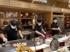 -雍和会海鲜姿造自助(湖东路店)