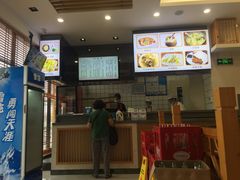 -小姜锅贴(凤凰街店)