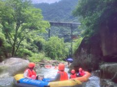 -雅鲁激流探险漂流