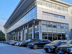 -奔驰上海利星(七宝店)