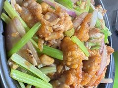 啫啫牛蛙煲-绿柠食堂(北外滩店)