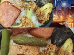 -辣尚瘾·烤鱼·新川菜(牡丹园直营店)