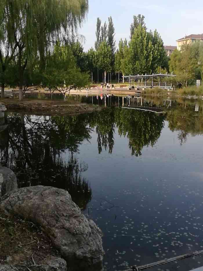 商务富锦公园-"离松美术馆不是很远,可以路过,一路开过来.