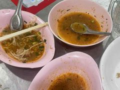 -榮泰米粉湯(Left Shop)