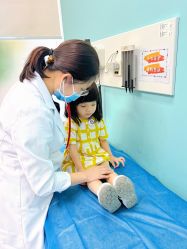 -唯儿诺儿童医院·儿科·眼科(新天地店)