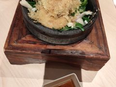 港式石锅蟹粉小笼包-避风塘(宝山万达店)