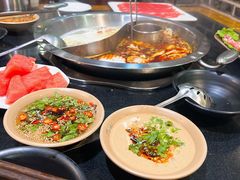 -辣莊重庆老火锅(威海高铁站韩乐坊店)