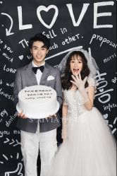 -雪中彩影婚纱摄影·微光艺术中心