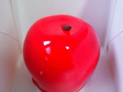 圣诞红苹果-双风车咖啡馆 Twin Windmills(六道口店)