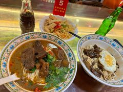 -金杨拉面王小吃面馆·牛三宝面·红烧牛肉粉