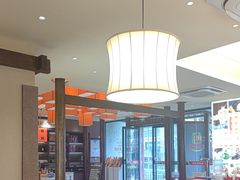 -阿瓦山寨·湘菜现炒·剁椒鱼头王(咸阳总店)