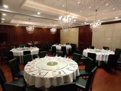 -金时代顺风大酒店(爱琴海购物中心店)