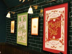 -Pie Bird(新闸路店)