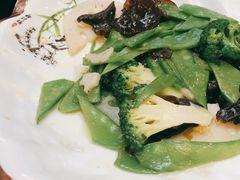荷塘小炒-京天红酒家(马家堡店)