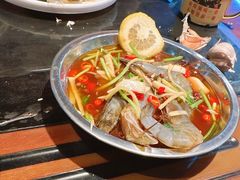 -喝丢一只鞋海鲜烧烤(北京街店)