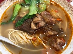 -金杨拉面王小吃面馆·牛三宝面·红烧牛肉粉