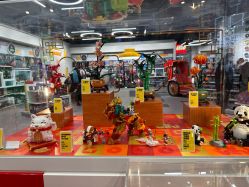 -乐高品牌旗舰店(人民广场店)