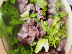 -大众跷脚牛肉馆·非遗传承单位(峨眉山店)