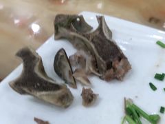 -苏莱特色牛骨滩羊手抓馆(长城东街总店)
