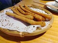 茴香小油条-小小河边鱼(天润城店)