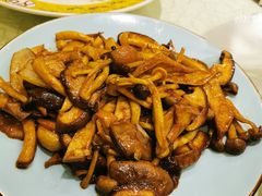 -七菜馆·东北菜·蒸饺(文体路店)