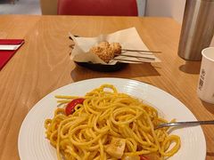 -必胜客(WOW昙华林店)