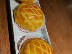 酥皮水牛奶菠萝包-陶陶居·雅园(凯华国际店)