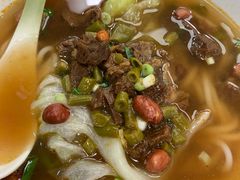 -卓雅桂林米粉