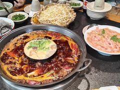 -捞锅坝子老火锅(汽博中心店)