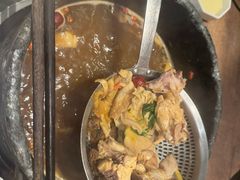 野生菌石锅土鸡-蘑界·野生菌火锅(深业上城店)