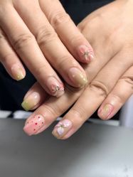 -无漾·美学科技美肤馆