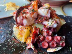 土豆章鱼-BROWNSTONE布朗石西班牙餐厅(富城店)