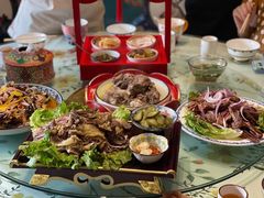 -一个勺子新疆锡伯主题私房菜(红墙巷49号院店)