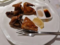 招牌红烧乳鸽-太平馆西餐厅(北京路店)