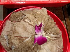 -醉董牛川派鲜肉自选火锅(烟台店)